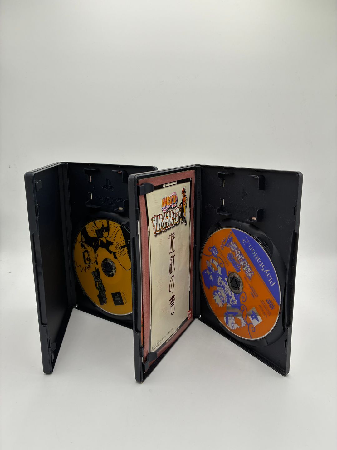 Lot de 5 jeux Playstation 2 édition japonaise comprenant : – Final Fantasy X-2 – Naruto Ultimate Ninja – Dragon Quest Torneko No Daiboken 3 – Naruto Konaha Spirits – Naruto Shippuden Narutimate